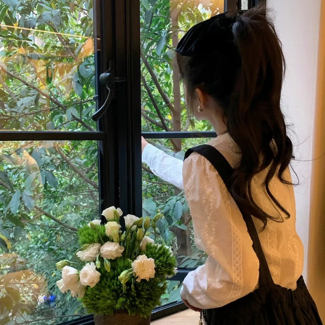 镜中花